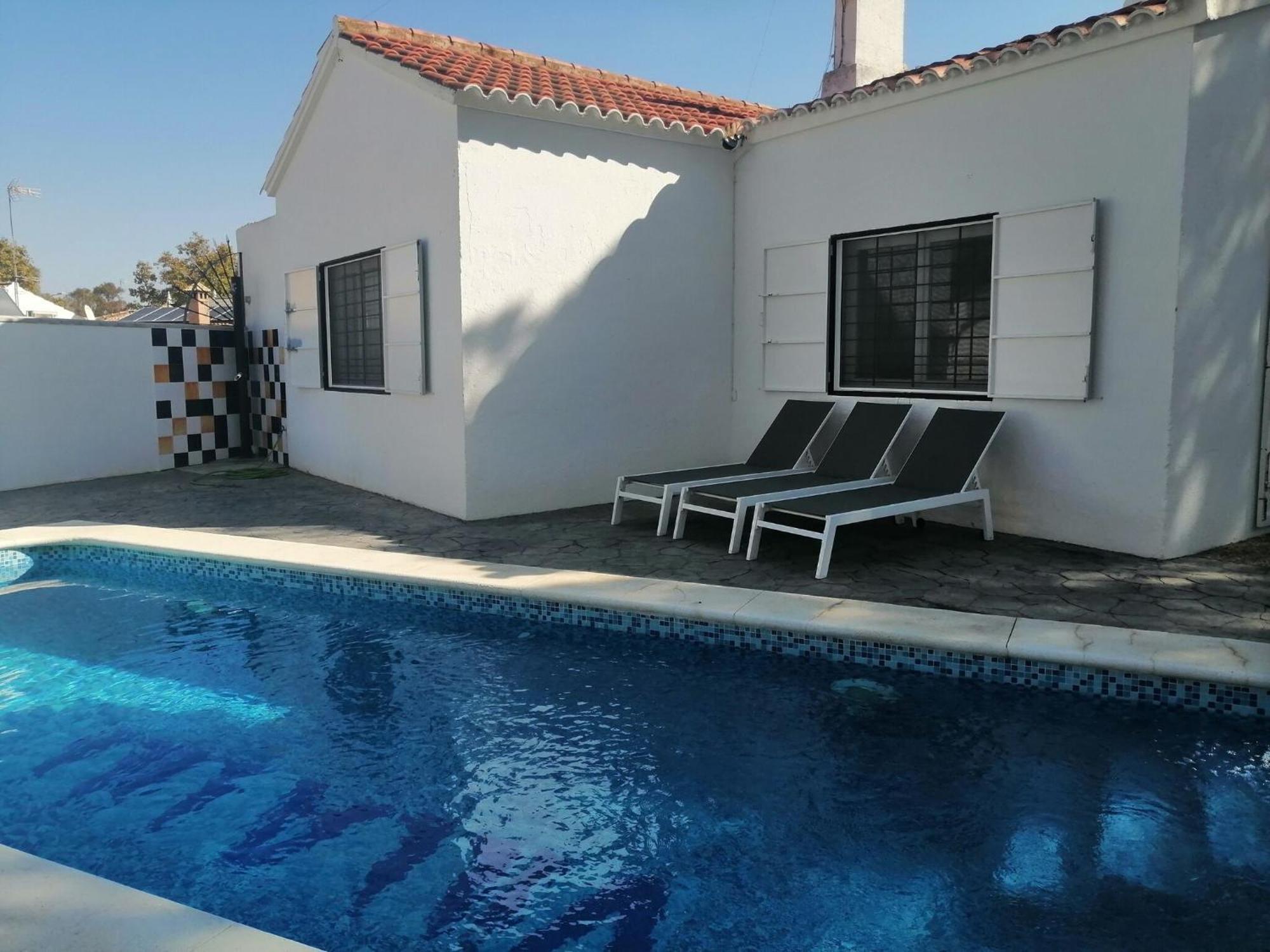 Belvilla By Oyo Blissful Villa With Private Pool Isla Cristina Luaran gambar